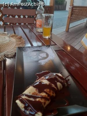 [P02] Clătită 'cu Nutella', dar în interior e un pudding de cacao. Mai exista varianta cu vanilie. » foto by FrancescaClara
 - 
<span class="allrVoted glyphicon glyphicon-heart hidden" id="av1492218"></span>
<a class="m-l-10 hidden" id="sv1492218" onclick="voting_Foto_DelVot(,1492218,7146)" role="button">șterge vot <span class="glyphicon glyphicon-remove"></span></a>
<a id="v91492218" class=" c-red"  onclick="voting_Foto_SetVot(1492218)" role="button"><span class="glyphicon glyphicon-heart-empty"></span> <b>LIKE</b> = Votează poza</a> <img class="hidden"  id="f1492218W9" src="/imagini/loader.gif" border="0" /><span class="AjErrMes hidden" id="e1492218ErM"></span>