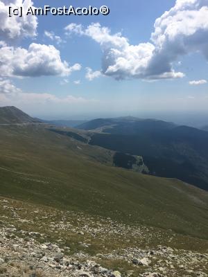 [P05] Sus, pe Transalpina » foto by Yersinia Pestis
 - 
<span class="allrVoted glyphicon glyphicon-heart hidden" id="av901890"></span>
<a class="m-l-10 hidden" id="sv901890" onclick="voting_Foto_DelVot(,901890,7149)" role="button">șterge vot <span class="glyphicon glyphicon-remove"></span></a>
<a id="v9901890" class=" c-red"  onclick="voting_Foto_SetVot(901890)" role="button"><span class="glyphicon glyphicon-heart-empty"></span> <b>LIKE</b> = Votează poza</a> <img class="hidden"  id="f901890W9" src="/imagini/loader.gif" border="0" /><span class="AjErrMes hidden" id="e901890ErM"></span>