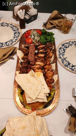 [P53] Platou  cu feluri de carne. Tirana » foto by Yersinia Pestis
 - 
<span class="allrVoted glyphicon glyphicon-heart hidden" id="av1543479"></span>
<a class="m-l-10 hidden" id="sv1543479" onclick="voting_Foto_DelVot(,1543479,7202)" role="button">șterge vot <span class="glyphicon glyphicon-remove"></span></a>
<a id="v91543479" class=" c-red"  onclick="voting_Foto_SetVot(1543479)" role="button"><span class="glyphicon glyphicon-heart-empty"></span> <b>LIKE</b> = Votează poza</a> <img class="hidden"  id="f1543479W9" src="/imagini/loader.gif" border="0" /><span class="AjErrMes hidden" id="e1543479ErM"></span>