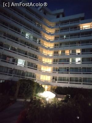[P12] Hotel Opal pe spate seara » foto by Teodor17
 - 
<span class="allrVoted glyphicon glyphicon-heart hidden" id="av1545143"></span>
<a class="m-l-10 hidden" id="sv1545143" onclick="voting_Foto_DelVot(,1545143,7216)" role="button">șterge vot <span class="glyphicon glyphicon-remove"></span></a>
<a id="v91545143" class=" c-red"  onclick="voting_Foto_SetVot(1545143)" role="button"><span class="glyphicon glyphicon-heart-empty"></span> <b>LIKE</b> = Votează poza</a> <img class="hidden"  id="f1545143W9" src="/imagini/loader.gif" border="0" /><span class="AjErrMes hidden" id="e1545143ErM"></span>