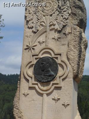 [P09] Palanca - Monumentul sublocotenentului erou Emil Rebreanu. » foto by iulianic
 - 
<span class="allrVoted glyphicon glyphicon-heart hidden" id="av1474732"></span>
<a class="m-l-10 hidden" id="sv1474732" onclick="voting_Foto_DelVot(,1474732,7361)" role="button">șterge vot <span class="glyphicon glyphicon-remove"></span></a>
<a id="v91474732" class=" c-red"  onclick="voting_Foto_SetVot(1474732)" role="button"><span class="glyphicon glyphicon-heart-empty"></span> <b>LIKE</b> = Votează poza</a> <img class="hidden"  id="f1474732W9" src="/imagini/loader.gif" border="0" /><span class="AjErrMes hidden" id="e1474732ErM"></span>