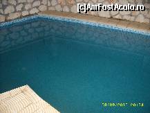 [P12] vila santa emelia,piscina care la prima vedere parea ca nu-i foarte adanca » foto by raduu1972
 - 
<span class="allrVoted glyphicon glyphicon-heart hidden" id="av136741"></span>
<a class="m-l-10 hidden" id="sv136741" onclick="voting_Foto_DelVot(,136741,7461)" role="button">șterge vot <span class="glyphicon glyphicon-remove"></span></a>
<a id="v9136741" class=" c-red"  onclick="voting_Foto_SetVot(136741)" role="button"><span class="glyphicon glyphicon-heart-empty"></span> <b>LIKE</b> = Votează poza</a> <img class="hidden"  id="f136741W9" src="/imagini/loader.gif" border="0" /><span class="AjErrMes hidden" id="e136741ErM"></span>