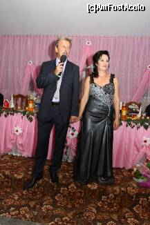 P08 [SEP-2010] Nasii invita la masa - Obiceiuri de nunta din Republica Moldova