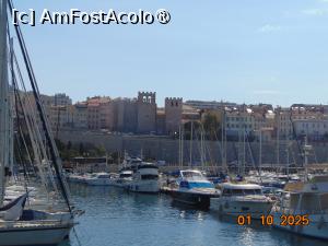 [P44] portul vechi Marsilia » foto by Yolanda
 - 
<span class="allrVoted glyphicon glyphicon-heart hidden" id="av1513512"></span>
<a class="m-l-10 hidden" id="sv1513512" onclick="voting_Foto_DelVot(,1513512,7772)" role="button">șterge vot <span class="glyphicon glyphicon-remove"></span></a>
<a id="v91513512" class=" c-red"  onclick="voting_Foto_SetVot(1513512)" role="button"><span class="glyphicon glyphicon-heart-empty"></span> <b>LIKE</b> = Votează poza</a> <img class="hidden"  id="f1513512W9" src="/imagini/loader.gif" border="0" /><span class="AjErrMes hidden" id="e1513512ErM"></span>