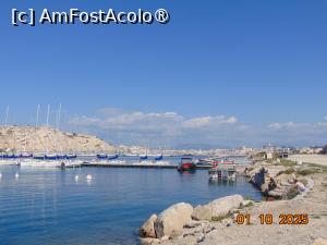 [P62] vedere din Pomegues catre Ratonneau » foto by Yolanda
 - 
<span class="allrVoted glyphicon glyphicon-heart hidden" id="av1513562"></span>
<a class="m-l-10 hidden" id="sv1513562" onclick="voting_Foto_DelVot(,1513562,7772)" role="button">șterge vot <span class="glyphicon glyphicon-remove"></span></a>
<a id="v91513562" class=" c-red"  onclick="voting_Foto_SetVot(1513562)" role="button"><span class="glyphicon glyphicon-heart-empty"></span> <b>LIKE</b> = Votează poza</a> <img class="hidden"  id="f1513562W9" src="/imagini/loader.gif" border="0" /><span class="AjErrMes hidden" id="e1513562ErM"></span>