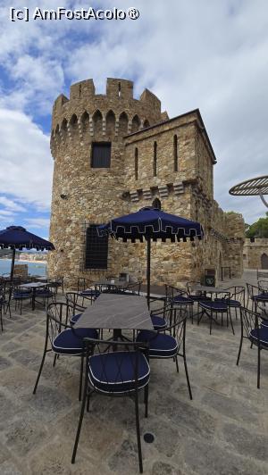 [P06] Terasa din castel » foto by Mirinda
 - 
<span class="allrVoted glyphicon glyphicon-heart hidden" id="av1512644"></span>
<a class="m-l-10 hidden" id="sv1512644" onclick="voting_Foto_DelVot(,1512644,7884)" role="button">șterge vot <span class="glyphicon glyphicon-remove"></span></a>
<a id="v91512644" class=" c-red"  onclick="voting_Foto_SetVot(1512644)" role="button"><span class="glyphicon glyphicon-heart-empty"></span> <b>LIKE</b> = Votează poza</a> <img class="hidden"  id="f1512644W9" src="/imagini/loader.gif" border="0" /><span class="AjErrMes hidden" id="e1512644ErM"></span>