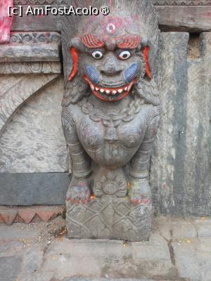 [P50] Kathmandu - În Piața Durbar Kathmandu. » foto by iulianic
 - 
<span class="allrVoted glyphicon glyphicon-heart hidden" id="av1469353"></span>
<a class="m-l-10 hidden" id="sv1469353" onclick="voting_Foto_DelVot(,1469353,7929)" role="button">șterge vot <span class="glyphicon glyphicon-remove"></span></a>
<a id="v91469353" class=" c-red"  onclick="voting_Foto_SetVot(1469353)" role="button"><span class="glyphicon glyphicon-heart-empty"></span> <b>LIKE</b> = Votează poza</a> <img class="hidden"  id="f1469353W9" src="/imagini/loader.gif" border="0" /><span class="AjErrMes hidden" id="e1469353ErM"></span>