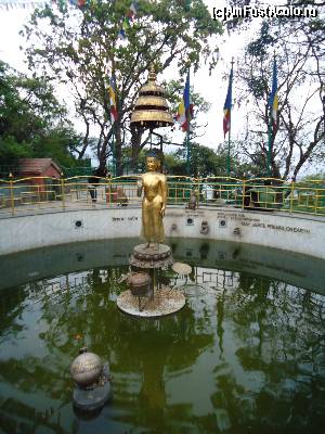 [P03] statuia spre care se aruncau banutii pentru prosperitate si noroc » foto by buterfly*
 - 
<span class="allrVoted glyphicon glyphicon-heart hidden" id="av509230"></span>
<a class="m-l-10 hidden" id="sv509230" onclick="voting_Foto_DelVot(,509230,7929)" role="button">șterge vot <span class="glyphicon glyphicon-remove"></span></a>
<a id="v9509230" class=" c-red"  onclick="voting_Foto_SetVot(509230)" role="button"><span class="glyphicon glyphicon-heart-empty"></span> <b>LIKE</b> = Votează poza</a> <img class="hidden"  id="f509230W9" src="/imagini/loader.gif" border="0" /><span class="AjErrMes hidden" id="e509230ErM"></span>