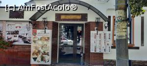 [P02] Pitești, Restaurantul Casa Argeșeană, Intrarea din Bulevardul Eroilor » foto by mprofeanu
 - 
<span class="allrVoted glyphicon glyphicon-heart hidden" id="av1389365"></span>
<a class="m-l-10 hidden" id="sv1389365" onclick="voting_Foto_DelVot(,1389365,8103)" role="button">șterge vot <span class="glyphicon glyphicon-remove"></span></a>
<a id="v91389365" class=" c-red"  onclick="voting_Foto_SetVot(1389365)" role="button"><span class="glyphicon glyphicon-heart-empty"></span> <b>LIKE</b> = Votează poza</a> <img class="hidden"  id="f1389365W9" src="/imagini/loader.gif" border="0" /><span class="AjErrMes hidden" id="e1389365ErM"></span>