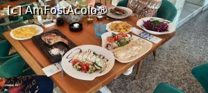 [P15] Pitești, Restaurantul Sibiceanu Grill Dedulești, Masa noastră cu Mâncarea comandată » foto by mprofeanu
 - 
<span class="allrVoted glyphicon glyphicon-heart hidden" id="av1493592"></span>
<a class="m-l-10 hidden" id="sv1493592" onclick="voting_Foto_DelVot(,1493592,8103)" role="button">șterge vot <span class="glyphicon glyphicon-remove"></span></a>
<a id="v91493592" class=" c-red"  onclick="voting_Foto_SetVot(1493592)" role="button"><span class="glyphicon glyphicon-heart-empty"></span> <b>LIKE</b> = Votează poza</a> <img class="hidden"  id="f1493592W9" src="/imagini/loader.gif" border="0" /><span class="AjErrMes hidden" id="e1493592ErM"></span>