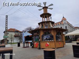 [P07] Târgul de Crăciun din Piaţa Ovidiu » foto by nicole33
 - 
<span class="allrVoted glyphicon glyphicon-heart hidden" id="av1516460"></span>
<a class="m-l-10 hidden" id="sv1516460" onclick="voting_Foto_DelVot(,1516460,8127)" role="button">șterge vot <span class="glyphicon glyphicon-remove"></span></a>
<a id="v91516460" class=" c-red"  onclick="voting_Foto_SetVot(1516460)" role="button"><span class="glyphicon glyphicon-heart-empty"></span> <b>LIKE</b> = Votează poza</a> <img class="hidden"  id="f1516460W9" src="/imagini/loader.gif" border="0" /><span class="AjErrMes hidden" id="e1516460ErM"></span>