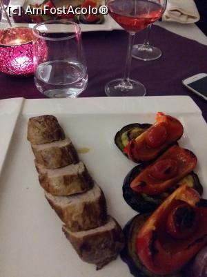 [P22] Grand Hotel Sofianu - restaurantul / cina romantică (mușchiulețul de porc cu legume la grătar)  » foto by Dragoș_MD
 - 
<span class="allrVoted glyphicon glyphicon-heart hidden" id="av946319"></span>
<a class="m-l-10 hidden" id="sv946319" onclick="voting_Foto_DelVot(,946319,8327)" role="button">șterge vot <span class="glyphicon glyphicon-remove"></span></a>
<a id="v9946319" class=" c-red"  onclick="voting_Foto_SetVot(946319)" role="button"><span class="glyphicon glyphicon-heart-empty"></span> <b>LIKE</b> = Votează poza</a> <img class="hidden"  id="f946319W9" src="/imagini/loader.gif" border="0" /><span class="AjErrMes hidden" id="e946319ErM"></span>