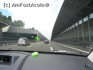 [P01] autostrada, toate localitatile sunt protejate de astfel de parapeti » foto by anuca27
 - 
<span class="allrVoted glyphicon glyphicon-heart hidden" id="av735674"></span>
<a class="m-l-10 hidden" id="sv735674" onclick="voting_Foto_DelVot(,735674,8341)" role="button">șterge vot <span class="glyphicon glyphicon-remove"></span></a>
<a id="v9735674" class=" c-red"  onclick="voting_Foto_SetVot(735674)" role="button"><span class="glyphicon glyphicon-heart-empty"></span> <b>LIKE</b> = Votează poza</a> <img class="hidden"  id="f735674W9" src="/imagini/loader.gif" border="0" /><span class="AjErrMes hidden" id="e735674ErM"></span>