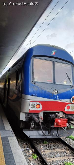 [P17] Unul din trenurile regionale. » foto by tata123 🔱
 - 
<span class="allrVoted glyphicon glyphicon-heart hidden" id="av1478674"></span>
<a class="m-l-10 hidden" id="sv1478674" onclick="voting_Foto_DelVot(,1478674,8341)" role="button">șterge vot <span class="glyphicon glyphicon-remove"></span></a>
<a id="v91478674" class=" c-red"  onclick="voting_Foto_SetVot(1478674)" role="button"><span class="glyphicon glyphicon-heart-empty"></span> <b>LIKE</b> = Votează poza</a> <img class="hidden"  id="f1478674W9" src="/imagini/loader.gif" border="0" /><span class="AjErrMes hidden" id="e1478674ErM"></span>