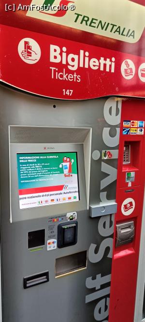 [P27] Automat bilete tren - Gara Firenze Santa Maria Novella. » foto by tata123 🔱
 - 
<span class="allrVoted glyphicon glyphicon-heart hidden" id="av1478684"></span>
<a class="m-l-10 hidden" id="sv1478684" onclick="voting_Foto_DelVot(,1478684,8341)" role="button">șterge vot <span class="glyphicon glyphicon-remove"></span></a>
<a id="v91478684" class=" c-red"  onclick="voting_Foto_SetVot(1478684)" role="button"><span class="glyphicon glyphicon-heart-empty"></span> <b>LIKE</b> = Votează poza</a> <img class="hidden"  id="f1478684W9" src="/imagini/loader.gif" border="0" /><span class="AjErrMes hidden" id="e1478684ErM"></span>