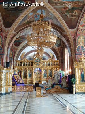 [P16] Mănăstirea Bănceni, Catredrala „Sf. Treime”, Altarul secundar din dreapta » foto by mprofeanu
 - 
<span class="allrVoted glyphicon glyphicon-heart hidden" id="av1504202"></span>
<a class="m-l-10 hidden" id="sv1504202" onclick="voting_Foto_DelVot(,1504202,8421)" role="button">șterge vot <span class="glyphicon glyphicon-remove"></span></a>
<a id="v91504202" class=" c-red"  onclick="voting_Foto_SetVot(1504202)" role="button"><span class="glyphicon glyphicon-heart-empty"></span> <b>LIKE</b> = Votează poza</a> <img class="hidden"  id="f1504202W9" src="/imagini/loader.gif" border="0" /><span class="AjErrMes hidden" id="e1504202ErM"></span>