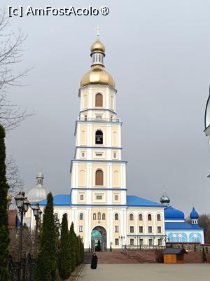 [P22] Mănăstirea Bănceni, Turnul-Clopotniță înalt și suplu domină împrejurimile » foto by mprofeanu
 - 
<span class="allrVoted glyphicon glyphicon-heart hidden" id="av1504208"></span>
<a class="m-l-10 hidden" id="sv1504208" onclick="voting_Foto_DelVot(,1504208,8421)" role="button">șterge vot <span class="glyphicon glyphicon-remove"></span></a>
<a id="v91504208" class=" c-red"  onclick="voting_Foto_SetVot(1504208)" role="button"><span class="glyphicon glyphicon-heart-empty"></span> <b>LIKE</b> = Votează poza</a> <img class="hidden"  id="f1504208W9" src="/imagini/loader.gif" border="0" /><span class="AjErrMes hidden" id="e1504208ErM"></span>