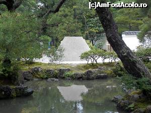 [P07] Kyoto, Templul Ginkakuji, conul de nisip, numit Platforma de Contemplat Luna » foto by mprofeanu
 - 
<span class="allrVoted glyphicon glyphicon-heart hidden" id="av705354"></span>
<a class="m-l-10 hidden" id="sv705354" onclick="voting_Foto_DelVot(,705354,8571)" role="button">șterge vot <span class="glyphicon glyphicon-remove"></span></a>
<a id="v9705354" class=" c-red"  onclick="voting_Foto_SetVot(705354)" role="button"><span class="glyphicon glyphicon-heart-empty"></span> <b>LIKE</b> = Votează poza</a> <img class="hidden"  id="f705354W9" src="/imagini/loader.gif" border="0" /><span class="AjErrMes hidden" id="e705354ErM"></span>
