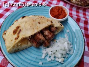 [P36] Mici (cevapci) » foto by crismis
 - 
<span class="allrVoted glyphicon glyphicon-heart hidden" id="av1509401"></span>
<a class="m-l-10 hidden" id="sv1509401" onclick="voting_Foto_DelVot(,1509401,8677)" role="button">șterge vot <span class="glyphicon glyphicon-remove"></span></a>
<a id="v91509401" class=" c-red"  onclick="voting_Foto_SetVot(1509401)" role="button"><span class="glyphicon glyphicon-heart-empty"></span> <b>LIKE</b> = Votează poza</a> <img class="hidden"  id="f1509401W9" src="/imagini/loader.gif" border="0" /><span class="AjErrMes hidden" id="e1509401ErM"></span>