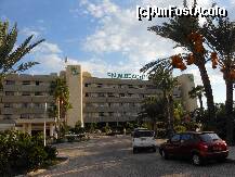 P06 [OCT-2011] Statiunea Larnaka - Palm Beach Hotel.