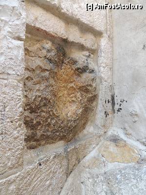 P24 [SEP-2012] Locul unde Iisus s-a sprijinit de zid