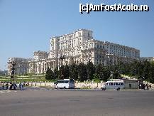 [P01] București,ParlamentulRomâniei : vedere dinspre Piața Constituției » foto by mariana.olaru
 - 
<span class="allrVoted glyphicon glyphicon-heart hidden" id="av200118"></span>
<a class="m-l-10 hidden" id="sv200118" onclick="voting_Foto_DelVot(,200118,8917)" role="button">șterge vot <span class="glyphicon glyphicon-remove"></span></a>
<a id="v9200118" class=" c-red"  onclick="voting_Foto_SetVot(200118)" role="button"><span class="glyphicon glyphicon-heart-empty"></span> <b>LIKE</b> = Votează poza</a> <img class="hidden"  id="f200118W9" src="/imagini/loader.gif" border="0" /><span class="AjErrMes hidden" id="e200118ErM"></span>