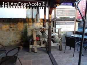 [P02] Terasa pentru fumat din fața restaurantului Casa Bucovineană - Suceava.  » foto by tata123 🔱
 - 
<span class="allrVoted glyphicon glyphicon-heart hidden" id="av1125544"></span>
<a class="m-l-10 hidden" id="sv1125544" onclick="voting_Foto_DelVot(,1125544,9207)" role="button">șterge vot <span class="glyphicon glyphicon-remove"></span></a>
<a id="v91125544" class=" c-red"  onclick="voting_Foto_SetVot(1125544)" role="button"><span class="glyphicon glyphicon-heart-empty"></span> <b>LIKE</b> = Votează poza</a> <img class="hidden"  id="f1125544W9" src="/imagini/loader.gif" border="0" /><span class="AjErrMes hidden" id="e1125544ErM"></span>