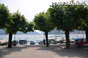 [P10] Lugano, lacul » foto by unq
 - 
<span class="allrVoted glyphicon glyphicon-heart hidden" id="av477813"></span>
<a class="m-l-10 hidden" id="sv477813" onclick="voting_Foto_DelVot(,477813,9220)" role="button">șterge vot <span class="glyphicon glyphicon-remove"></span></a>
<a id="v9477813" class=" c-red"  onclick="voting_Foto_SetVot(477813)" role="button"><span class="glyphicon glyphicon-heart-empty"></span> <b>LIKE</b> = Votează poza</a> <img class="hidden"  id="f477813W9" src="/imagini/loader.gif" border="0" /><span class="AjErrMes hidden" id="e477813ErM"></span>