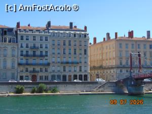 [P56] râul Saône, Lyon vedere spre malul stâng » foto by Yolanda
 - 
<span class="allrVoted glyphicon glyphicon-heart hidden" id="av1541917"></span>
<a class="m-l-10 hidden" id="sv1541917" onclick="voting_Foto_DelVot(,1541917,9297)" role="button">șterge vot <span class="glyphicon glyphicon-remove"></span></a>
<a id="v91541917" class=" c-red"  onclick="voting_Foto_SetVot(1541917)" role="button"><span class="glyphicon glyphicon-heart-empty"></span> <b>LIKE</b> = Votează poza</a> <img class="hidden"  id="f1541917W9" src="/imagini/loader.gif" border="0" /><span class="AjErrMes hidden" id="e1541917ErM"></span>