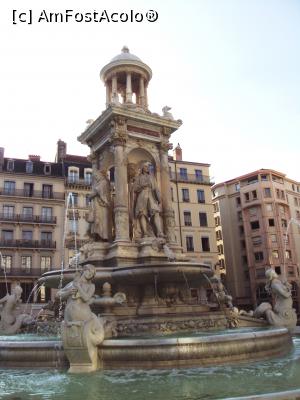 [P29] Place des Jacobins » foto by Carmen Ion
 - 
<span class="allrVoted glyphicon glyphicon-heart hidden" id="av925636"></span>
<a class="m-l-10 hidden" id="sv925636" onclick="voting_Foto_DelVot(,925636,9297)" role="button">șterge vot <span class="glyphicon glyphicon-remove"></span></a>
<a id="v9925636" class=" c-red"  onclick="voting_Foto_SetVot(925636)" role="button"><span class="glyphicon glyphicon-heart-empty"></span> <b>LIKE</b> = Votează poza</a> <img class="hidden"  id="f925636W9" src="/imagini/loader.gif" border="0" /><span class="AjErrMes hidden" id="e925636ErM"></span>