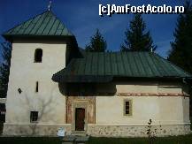 [P14] Biserica Bolnita 'Sf. Nicolae' din incinta Manastirii Polovragi » foto by magdalena
 - 
<span class="allrVoted glyphicon glyphicon-heart hidden" id="av163209"></span>
<a class="m-l-10 hidden" id="sv163209" onclick="voting_Foto_DelVot(,163209,9640)" role="button">șterge vot <span class="glyphicon glyphicon-remove"></span></a>
<a id="v9163209" class=" c-red"  onclick="voting_Foto_SetVot(163209)" role="button"><span class="glyphicon glyphicon-heart-empty"></span> <b>LIKE</b> = Votează poza</a> <img class="hidden"  id="f163209W9" src="/imagini/loader.gif" border="0" /><span class="AjErrMes hidden" id="e163209ErM"></span>