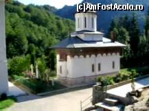 [P09] Manastirea Turnu - Biserica din piatra si caramizi - vedere din una din chilii » foto by mario 110
 - 
<span class="allrVoted glyphicon glyphicon-heart hidden" id="av46639"></span>
<a class="m-l-10 hidden" id="sv46639" onclick="voting_Foto_DelVot(,46639,9655)" role="button">șterge vot <span class="glyphicon glyphicon-remove"></span></a>
<a id="v946639" class=" c-red"  onclick="voting_Foto_SetVot(46639)" role="button"><span class="glyphicon glyphicon-heart-empty"></span> <b>LIKE</b> = Votează poza</a> <img class="hidden"  id="f46639W9" src="/imagini/loader.gif" border="0" /><span class="AjErrMes hidden" id="e46639ErM"></span>