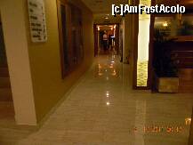 [P17] Atlantis Medical, Wellness & Conference Hotel - intrarea în restaurant dinspre lobby. » foto by creivean
 - 
<span class="allrVoted glyphicon glyphicon-heart hidden" id="av271078"></span>
<a class="m-l-10 hidden" id="sv271078" onclick="voting_Foto_DelVot(,271078,9954)" role="button">șterge vot <span class="glyphicon glyphicon-remove"></span></a>
<a id="v9271078" class=" c-red"  onclick="voting_Foto_SetVot(271078)" role="button"><span class="glyphicon glyphicon-heart-empty"></span> <b>LIKE</b> = Votează poza</a> <img class="hidden"  id="f271078W9" src="/imagini/loader.gif" border="0" /><span class="AjErrMes hidden" id="e271078ErM"></span>