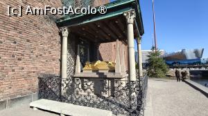 [P28] La pas prin Stockholm - cenotaful aurit al lui Birger Jarl » foto by elenaadina
 - 
<span class="allrVoted glyphicon glyphicon-heart hidden" id="av1541173"></span>
<a class="m-l-10 hidden" id="sv1541173" onclick="voting_Foto_DelVot(,1541173,9962)" role="button">șterge vot <span class="glyphicon glyphicon-remove"></span></a>
<a id="v91541173" class=" c-red"  onclick="voting_Foto_SetVot(1541173)" role="button"><span class="glyphicon glyphicon-heart-empty"></span> <b>LIKE</b> = Votează poza</a> <img class="hidden"  id="f1541173W9" src="/imagini/loader.gif" border="0" /><span class="AjErrMes hidden" id="e1541173ErM"></span>
