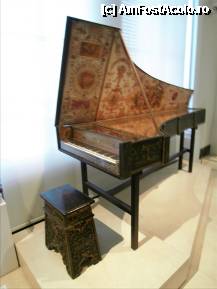 [P142] Harpsichord made for the Strozzi Family, 1574. » foto by TraianS
 - 
<span class="allrVoted glyphicon glyphicon-heart hidden" id="av223116"></span>
<a class="m-l-10 hidden" id="sv223116" onclick="voting_Foto_DelVot(,223116,10282)" role="button">șterge vot <span class="glyphicon glyphicon-remove"></span></a>
<a id="v9223116" class=" c-red"  onclick="voting_Foto_SetVot(223116)" role="button"><span class="glyphicon glyphicon-heart-empty"></span> <b>LIKE</b> = Votează poza</a> <img class="hidden"  id="f223116W9" src="/imagini/loader.gif" border="0" /><span class="AjErrMes hidden" id="e223116ErM"></span>