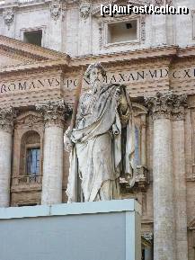 [P10] Vatican - statuia Sfântului Pavel din fața Bazilicii San Pietro » foto by mariana.olaru
 - 
<span class="allrVoted glyphicon glyphicon-heart hidden" id="av274639"></span>
<a class="m-l-10 hidden" id="sv274639" onclick="voting_Foto_DelVot(,274639,10398)" role="button">șterge vot <span class="glyphicon glyphicon-remove"></span></a>
<a id="v9274639" class=" c-red"  onclick="voting_Foto_SetVot(274639)" role="button"><span class="glyphicon glyphicon-heart-empty"></span> <b>LIKE</b> = Votează poza</a> <img class="hidden"  id="f274639W9" src="/imagini/loader.gif" border="0" /><span class="AjErrMes hidden" id="e274639ErM"></span>