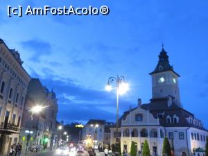 [P01] În Piața Sfatului - Casa Sfatului și Cetățuia Brașovului, în planul secund.  » foto by tata123 🔱
 - 
<span class="allrVoted glyphicon glyphicon-heart hidden" id="av884875"></span>
<a class="m-l-10 hidden" id="sv884875" onclick="voting_Foto_DelVot(,884875,10418)" role="button">șterge vot <span class="glyphicon glyphicon-remove"></span></a>
<a id="v9884875" class=" c-red"  onclick="voting_Foto_SetVot(884875)" role="button"><span class="glyphicon glyphicon-heart-empty"></span> <b>LIKE</b> = Votează poza</a> <img class="hidden"  id="f884875W9" src="/imagini/loader.gif" border="0" /><span class="AjErrMes hidden" id="e884875ErM"></span>