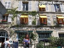[P25] 'Au clair de la Lune', era un cantecel de la orele de franceza, din copilarie. Aici este un restaurant cochet,din Montmartre. » foto by ela7
 - 
<span class="allrVoted glyphicon glyphicon-heart hidden" id="av270296"></span>
<a class="m-l-10 hidden" id="sv270296" onclick="voting_Foto_DelVot(,270296,10489)" role="button">șterge vot <span class="glyphicon glyphicon-remove"></span></a>
<a id="v9270296" class=" c-red"  onclick="voting_Foto_SetVot(270296)" role="button"><span class="glyphicon glyphicon-heart-empty"></span> <b>LIKE</b> = Votează poza</a> <img class="hidden"  id="f270296W9" src="/imagini/loader.gif" border="0" /><span class="AjErrMes hidden" id="e270296ErM"></span>