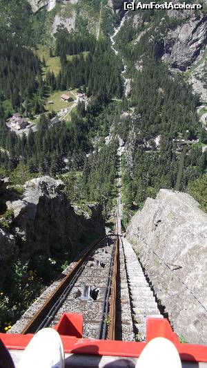 [P53] Gelmerbahn-traseul de coborâre... mai avem puțin...  » foto by zuzi
 - 
<span class="allrVoted glyphicon glyphicon-heart hidden" id="av611612"></span>
<a class="m-l-10 hidden" id="sv611612" onclick="voting_Foto_DelVot(,611612,10615)" role="button">șterge vot <span class="glyphicon glyphicon-remove"></span></a>
<a id="v9611612" class=" c-red"  onclick="voting_Foto_SetVot(611612)" role="button"><span class="glyphicon glyphicon-heart-empty"></span> <b>LIKE</b> = Votează poza</a> <img class="hidden"  id="f611612W9" src="/imagini/loader.gif" border="0" /><span class="AjErrMes hidden" id="e611612ErM"></span>