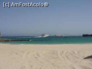 [P22] Tarifa, tocmai plecase ferryboatul spre Tanger. În zare se vede Africa.  » foto by RoxanaGRS
 - 
<span class="allrVoted glyphicon glyphicon-heart hidden" id="av946742"></span>
<a class="m-l-10 hidden" id="sv946742" onclick="voting_Foto_DelVot(,946742,10713)" role="button">șterge vot <span class="glyphicon glyphicon-remove"></span></a>
<a id="v9946742" class=" c-red"  onclick="voting_Foto_SetVot(946742)" role="button"><span class="glyphicon glyphicon-heart-empty"></span> <b>LIKE</b> = Votează poza</a> <img class="hidden"  id="f946742W9" src="/imagini/loader.gif" border="0" /><span class="AjErrMes hidden" id="e946742ErM"></span>