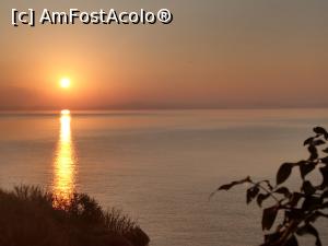 P11 [SEP-2020] Răsărit de soare, insula Chios.