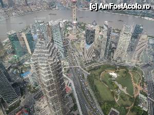 [P13] Shanghai - World Financial Center etaj. 100. Panoramă oraș » foto by ebirsan
 - 
<span class="allrVoted glyphicon glyphicon-heart hidden" id="av475425"></span>
<a class="m-l-10 hidden" id="sv475425" onclick="voting_Foto_DelVot(,475425,11037)" role="button">șterge vot <span class="glyphicon glyphicon-remove"></span></a>
<a id="v9475425" class=" c-red"  onclick="voting_Foto_SetVot(475425)" role="button"><span class="glyphicon glyphicon-heart-empty"></span> <b>LIKE</b> = Votează poza</a> <img class="hidden"  id="f475425W9" src="/imagini/loader.gif" border="0" /><span class="AjErrMes hidden" id="e475425ErM"></span>