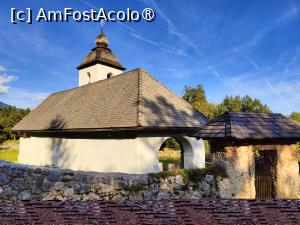 [P33] Pe traseul de întoarcere; biserica Sv. Katerina » foto by crismis
 - 
<span class="allrVoted glyphicon glyphicon-heart hidden" id="av1510711"></span>
<a class="m-l-10 hidden" id="sv1510711" onclick="voting_Foto_DelVot(,1510711,11040)" role="button">șterge vot <span class="glyphicon glyphicon-remove"></span></a>
<a id="v91510711" class=" c-red"  onclick="voting_Foto_SetVot(1510711)" role="button"><span class="glyphicon glyphicon-heart-empty"></span> <b>LIKE</b> = Votează poza</a> <img class="hidden"  id="f1510711W9" src="/imagini/loader.gif" border="0" /><span class="AjErrMes hidden" id="e1510711ErM"></span>