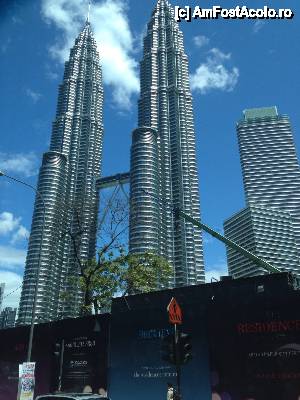 P01 [MAR-2013] Twin Towers Petronas