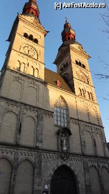 [P28] Florinskirche
Este o biserică evanghelică în oraşul vechi din Koblenz. A fost construit în 1100 şi in 1820 a fost hirotonita biserica protestantă a Bisericii Evanghelice din Renania Koblenz » foto by Nasshu
 - 
<span class="allrVoted glyphicon glyphicon-heart hidden" id="av306049"></span>
<a class="m-l-10 hidden" id="sv306049" onclick="voting_Foto_DelVot(,306049,11302)" role="button">șterge vot <span class="glyphicon glyphicon-remove"></span></a>
<a id="v9306049" class=" c-red"  onclick="voting_Foto_SetVot(306049)" role="button"><span class="glyphicon glyphicon-heart-empty"></span> <b>LIKE</b> = Votează poza</a> <img class="hidden"  id="f306049W9" src="/imagini/loader.gif" border="0" /><span class="AjErrMes hidden" id="e306049ErM"></span>