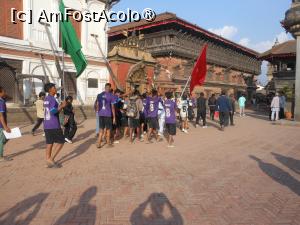 [P22] Nepal - Bhaktapur. Piața Bhaktapur Durbar. Demonstrația tinerilor sportivi. » foto by iulianic
 - 
<span class="allrVoted glyphicon glyphicon-heart hidden" id="av1457632"></span>
<a class="m-l-10 hidden" id="sv1457632" onclick="voting_Foto_DelVot(,1457632,11367)" role="button">șterge vot <span class="glyphicon glyphicon-remove"></span></a>
<a id="v91457632" class=" c-red"  onclick="voting_Foto_SetVot(1457632)" role="button"><span class="glyphicon glyphicon-heart-empty"></span> <b>LIKE</b> = Votează poza</a> <img class="hidden"  id="f1457632W9" src="/imagini/loader.gif" border="0" /><span class="AjErrMes hidden" id="e1457632ErM"></span>