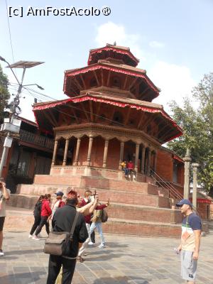 [P47] Kathmandu - În Piața Durbar Kathmandu. » foto by iulianic
 - 
<span class="allrVoted glyphicon glyphicon-heart hidden" id="av1469350"></span>
<a class="m-l-10 hidden" id="sv1469350" onclick="voting_Foto_DelVot(,1469350,11367)" role="button">șterge vot <span class="glyphicon glyphicon-remove"></span></a>
<a id="v91469350" class=" c-red"  onclick="voting_Foto_SetVot(1469350)" role="button"><span class="glyphicon glyphicon-heart-empty"></span> <b>LIKE</b> = Votează poza</a> <img class="hidden"  id="f1469350W9" src="/imagini/loader.gif" border="0" /><span class="AjErrMes hidden" id="e1469350ErM"></span>