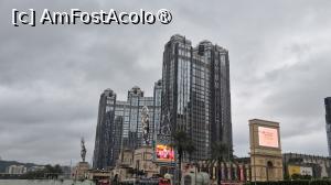 [P32] Studio City Macau este un resort de lux cu tematica cinematografica, inspirat de „Epoca de Aur a Hollywood-ului”. » foto by geani anto
 - 
<span class="allrVoted glyphicon glyphicon-heart hidden" id="av1524638"></span>
<a class="m-l-10 hidden" id="sv1524638" onclick="voting_Foto_DelVot(,1524638,11464)" role="button">șterge vot <span class="glyphicon glyphicon-remove"></span></a>
<a id="v91524638" class=" c-red"  onclick="voting_Foto_SetVot(1524638)" role="button"><span class="glyphicon glyphicon-heart-empty"></span> <b>LIKE</b> = Votează poza</a> <img class="hidden"  id="f1524638W9" src="/imagini/loader.gif" border="0" /><span class="AjErrMes hidden" id="e1524638ErM"></span>