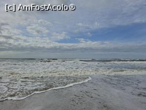 [P17] marea e agitată » foto by robert
 - 
<span class="allrVoted glyphicon glyphicon-heart hidden" id="av1525321"></span>
<a class="m-l-10 hidden" id="sv1525321" onclick="voting_Foto_DelVot(,1525321,11494)" role="button">șterge vot <span class="glyphicon glyphicon-remove"></span></a>
<a id="v91525321" class=" c-red"  onclick="voting_Foto_SetVot(1525321)" role="button"><span class="glyphicon glyphicon-heart-empty"></span> <b>LIKE</b> = Votează poza</a> <img class="hidden"  id="f1525321W9" src="/imagini/loader.gif" border="0" /><span class="AjErrMes hidden" id="e1525321ErM"></span>