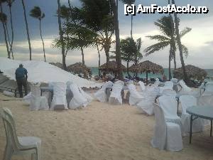 [P03] cam asa arata sfarsitul unei zilecand trebuiasa vina ploaia. cei de la resort montau un cort pe plaja pentru o nunta dominicana » foto by Marinescu Ana*
 - 
<span class="allrVoted glyphicon glyphicon-heart hidden" id="av478972"></span>
<a class="m-l-10 hidden" id="sv478972" onclick="voting_Foto_DelVot(,478972,11752)" role="button">șterge vot <span class="glyphicon glyphicon-remove"></span></a>
<a id="v9478972" class=" c-red"  onclick="voting_Foto_SetVot(478972)" role="button"><span class="glyphicon glyphicon-heart-empty"></span> <b>LIKE</b> = Votează poza</a> <img class="hidden"  id="f478972W9" src="/imagini/loader.gif" border="0" /><span class="AjErrMes hidden" id="e478972ErM"></span>